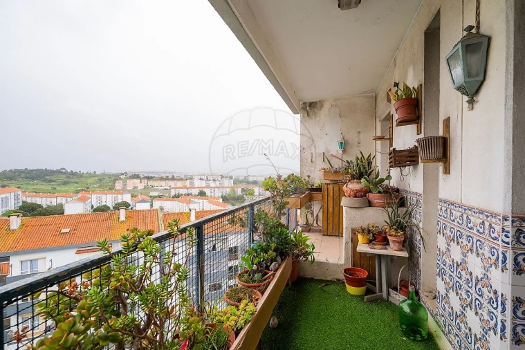 Apartamento T4 para Venda em Agualva e Mira-Sintra Foto 18