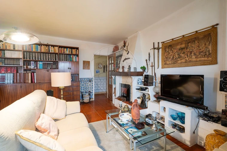 Apartamento T4 para Venda em Agualva e Mira-Sintra Foto 24