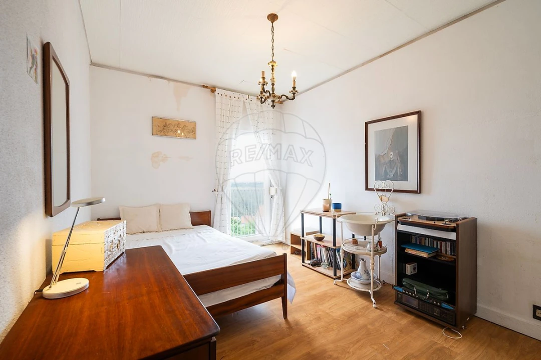 Apartamento T4 para Venda em Agualva e Mira-Sintra Foto 9