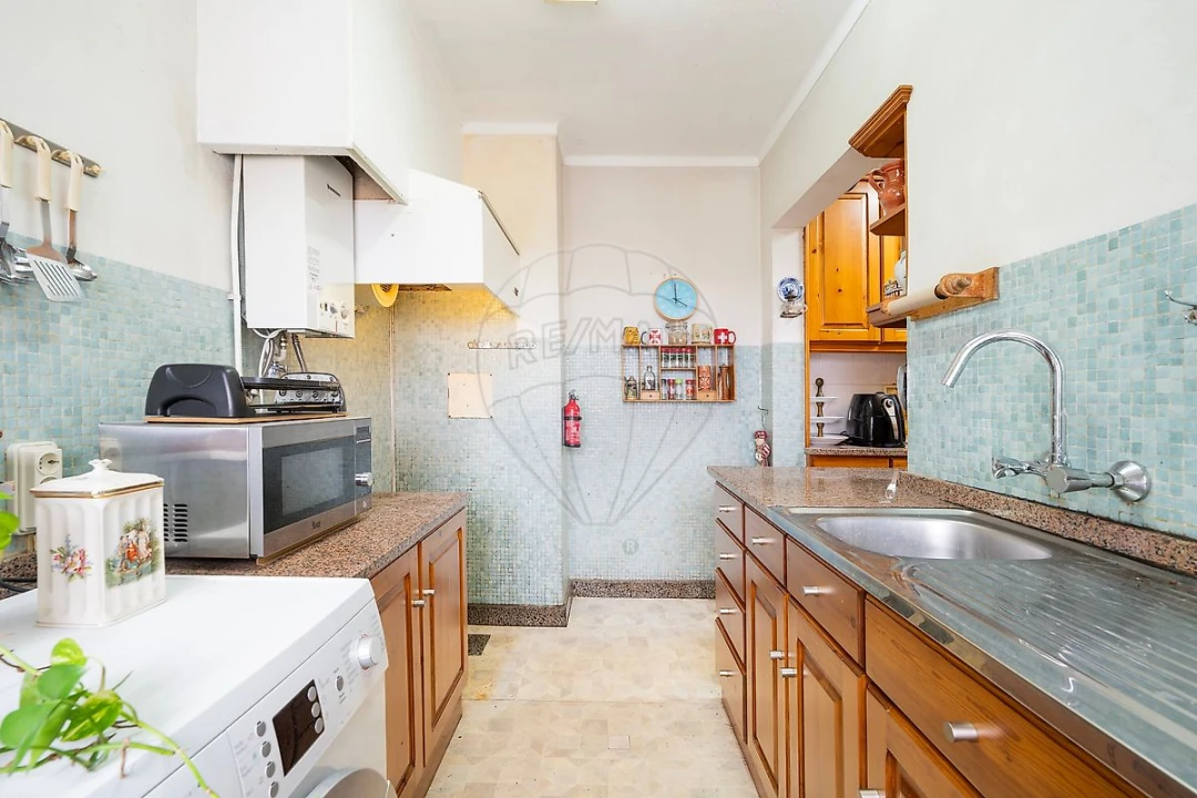 Apartamento T4 para Venda em Agualva e Mira-Sintra Foto 2