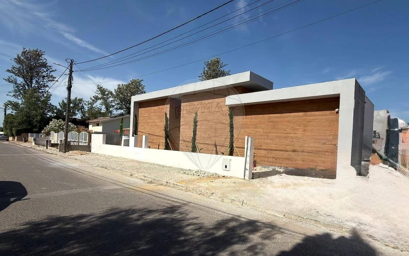 Moradia T3 para Venda em Azeitão (São Lourenço e São Simão) Foto 13