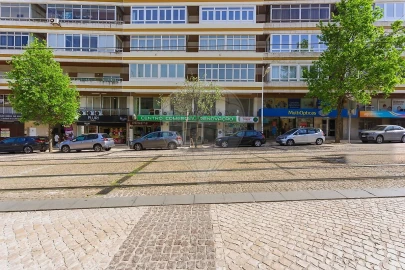 Apartamento T3 para Venda em Almada, Cova da Piedade, Pragal e Cacilhas