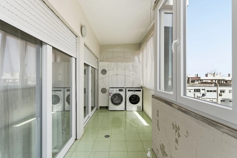 Apartamento T3 para Venda em Almada, Cova da Piedade, Pragal e Cacilhas Foto 18