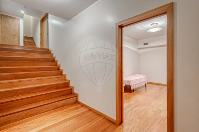 Moradia T3 para Venda em Mafamude e Vilar do Paraíso