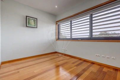 Moradia T3 para Venda em Mafamude e Vilar do Paraíso