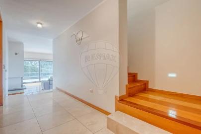 Moradia T3 para Venda em Mafamude e Vilar do Paraíso