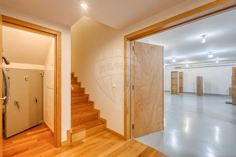 Moradia T3 para Venda em Mafamude e Vilar do Paraíso Foto 41