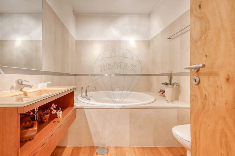 Moradia T3 para Venda em Mafamude e Vilar do Paraíso Foto 29