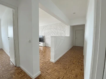 Apartamento T2 para Venda em Algueirão-Mem Martins