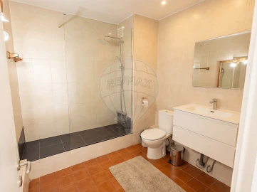 Apartamento T2 para Venda em Algueirão-Mem Martins