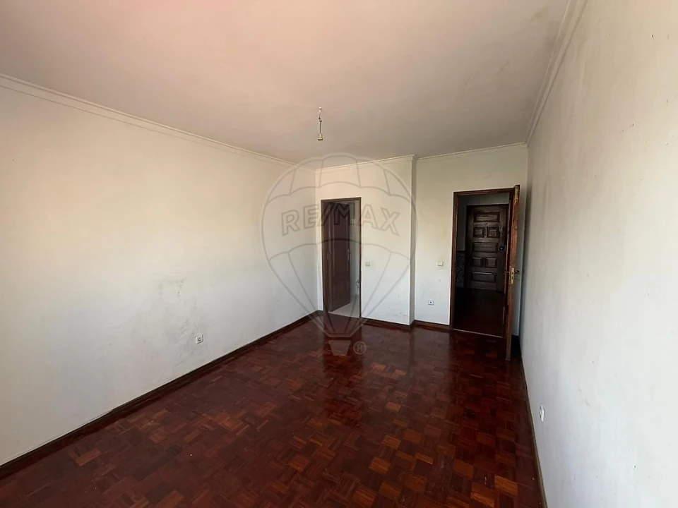 Apartamento T3 para Venda em Cacém e São Marcos Foto 6