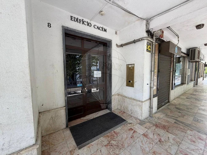 Apartamento T3 para Venda em Cacém e São Marcos Foto 3