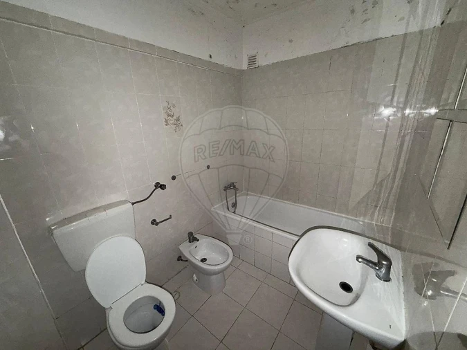 Apartamento T3 para Venda em Cacém e São Marcos Foto 16