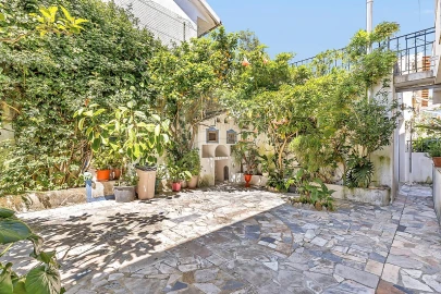 Moradia T5 para Venda em Agualva e Mira-Sintra