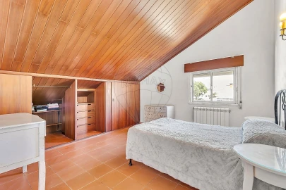 Moradia T5 para Venda em Agualva e Mira-Sintra