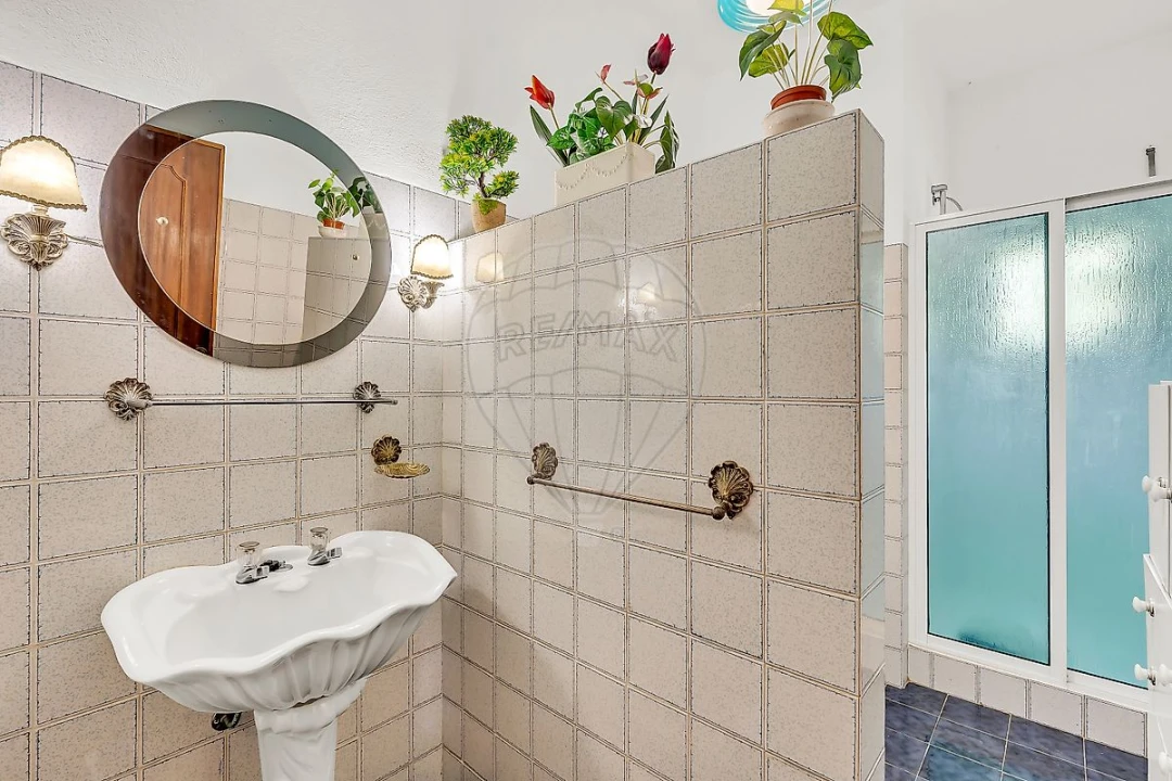 Moradia T5 para Venda em Agualva e Mira-Sintra Foto 11