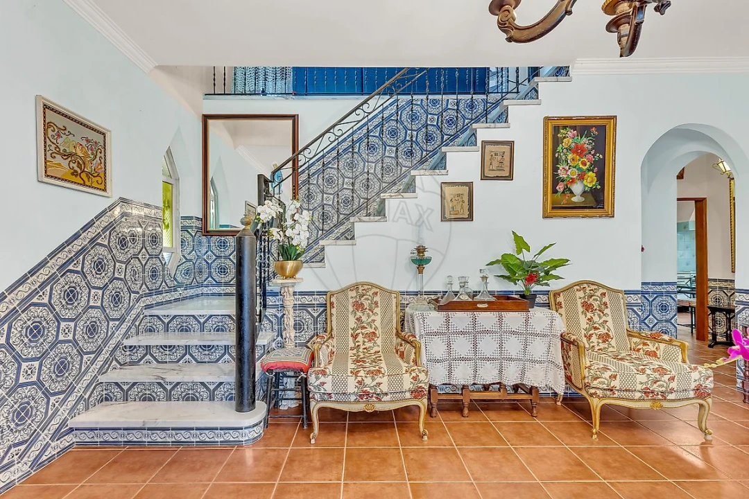 Moradia T5 para Venda em Agualva e Mira-Sintra Foto 5