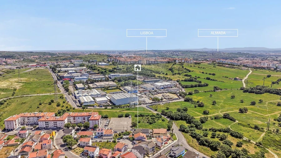 Moradia T5 para Venda em Agualva e Mira-Sintra Foto 32