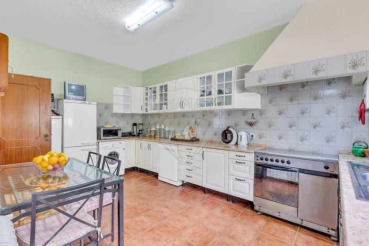 Moradia T5 para Venda em Agualva e Mira-Sintra Foto 9