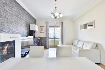 Apartamento T2 para Venda em Vialonga