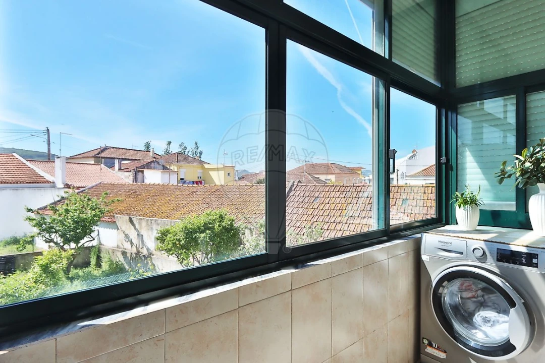 Apartamento T2 para Venda em Vialonga Foto 21