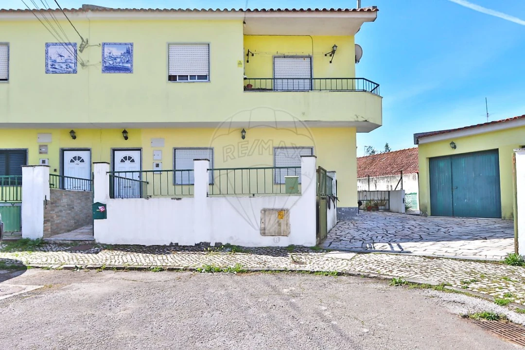 Apartamento T2 para Venda em Vialonga Foto 14