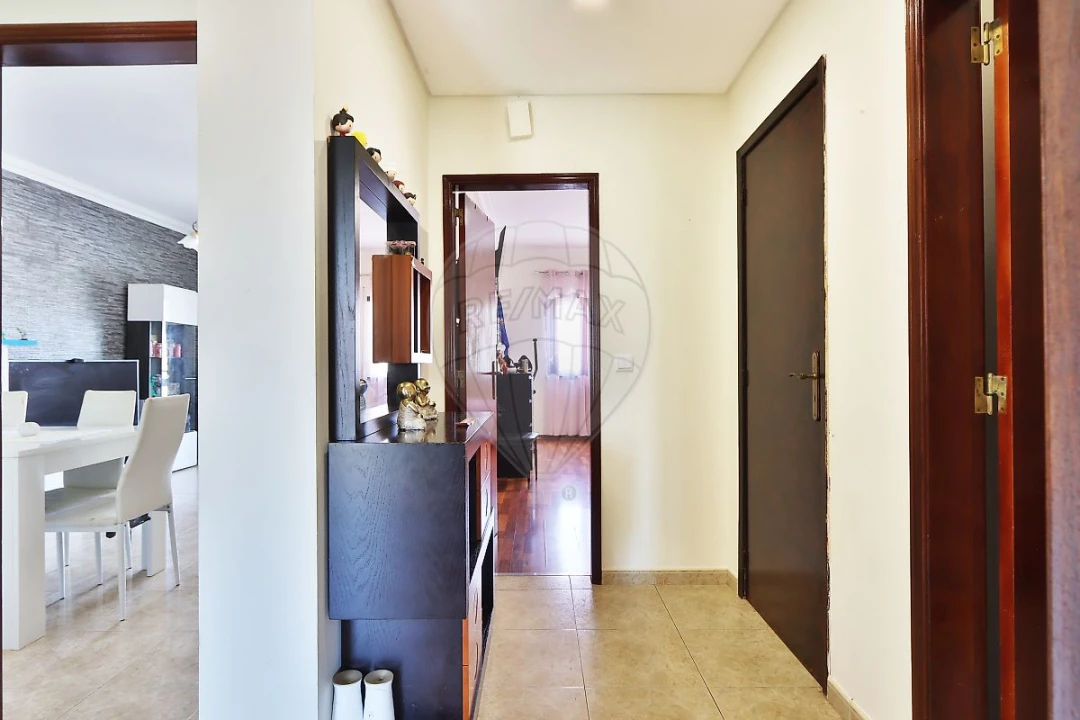 Apartamento T2 para Venda em Vialonga Foto 27