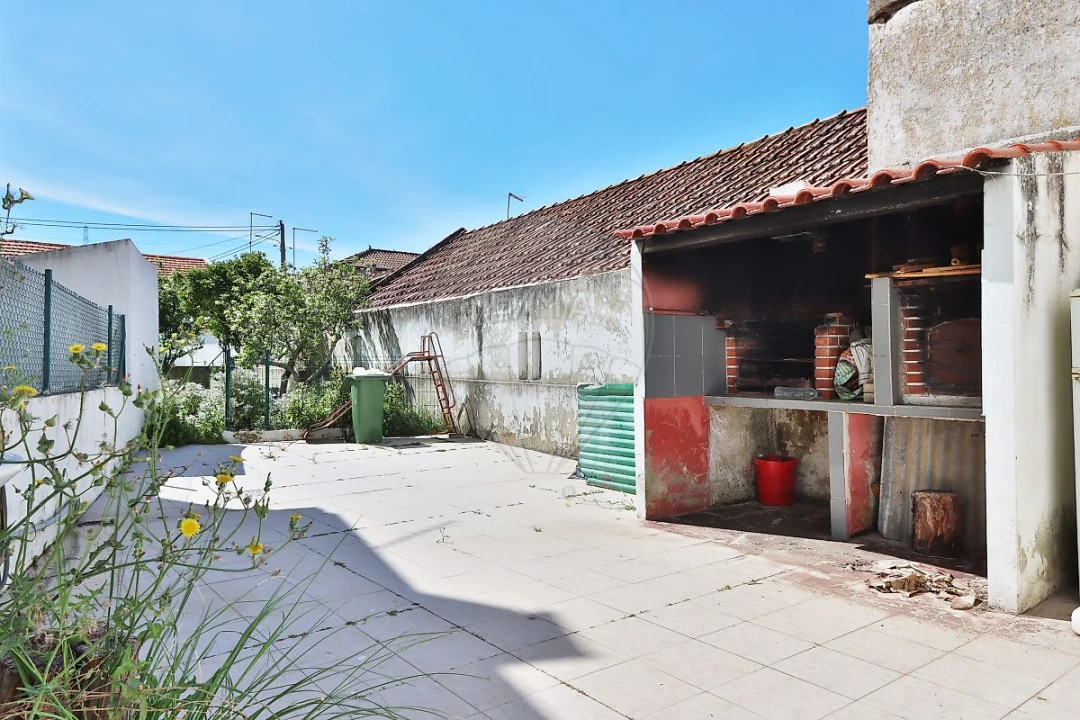 Apartamento T2 para Venda em Vialonga Foto 8