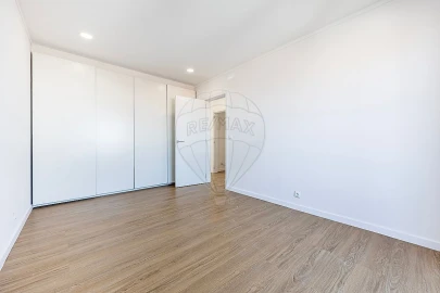 Apartamento T2 para Venda em Águas Livres