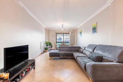 Apartamento T2 para Venda em Algueirão-Mem Martins