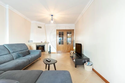 Apartamento T2 para Venda em Algueirão-Mem Martins