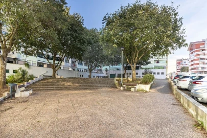 Apartamento T2 para Venda em Algueirão-Mem Martins