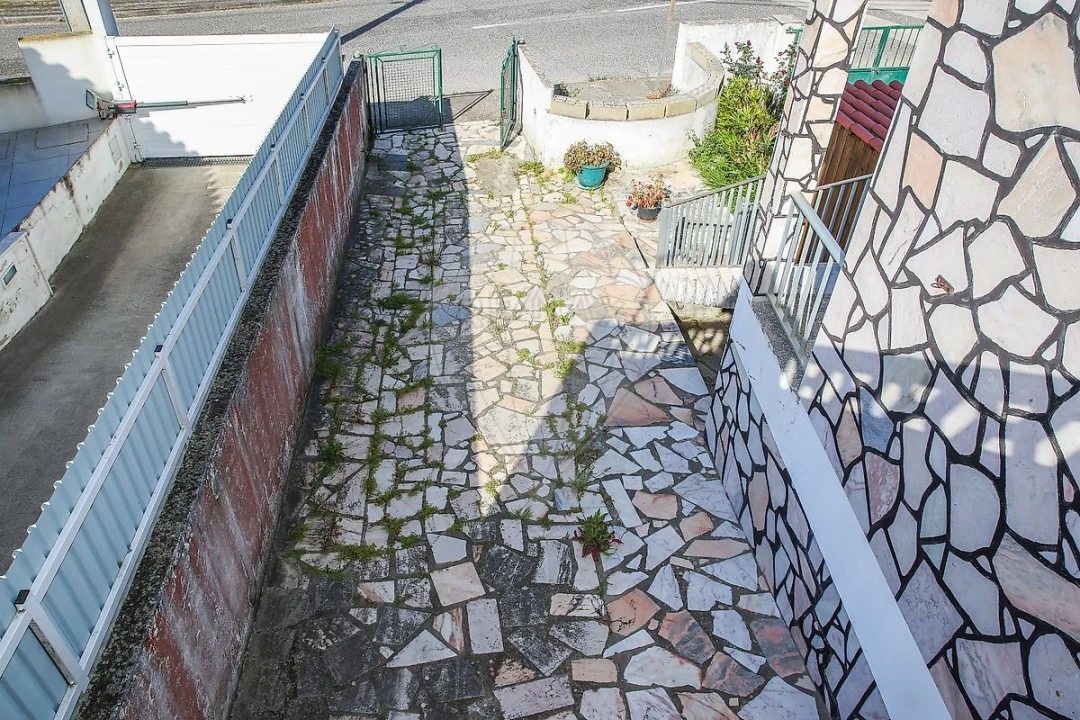 Moradia T3 para Venda em São Pedro da Cadeira Foto 42