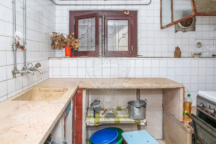 Moradia T3 para Venda em São Pedro da Cadeira Foto 11