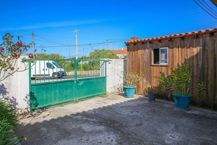 Moradia T3 para Venda em São Pedro da Cadeira Foto 47