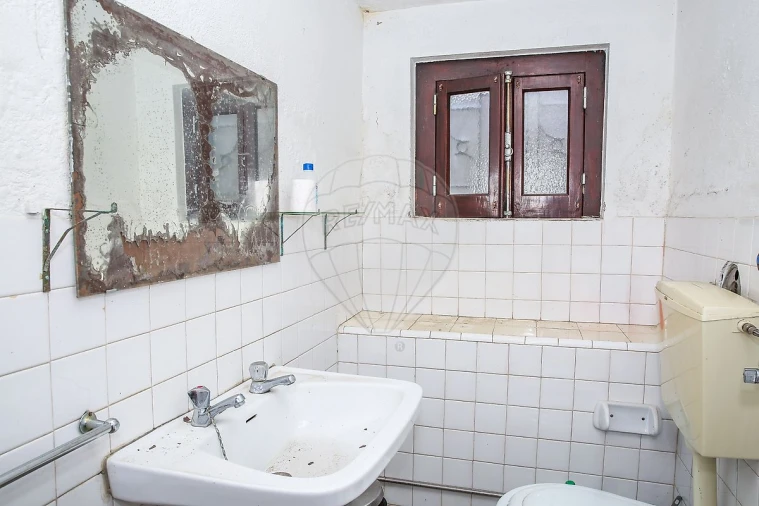 Moradia T3 para Venda em São Pedro da Cadeira Foto 7