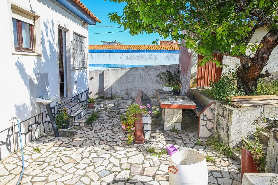 Moradia T3 para Venda em São Pedro da Cadeira Foto 43