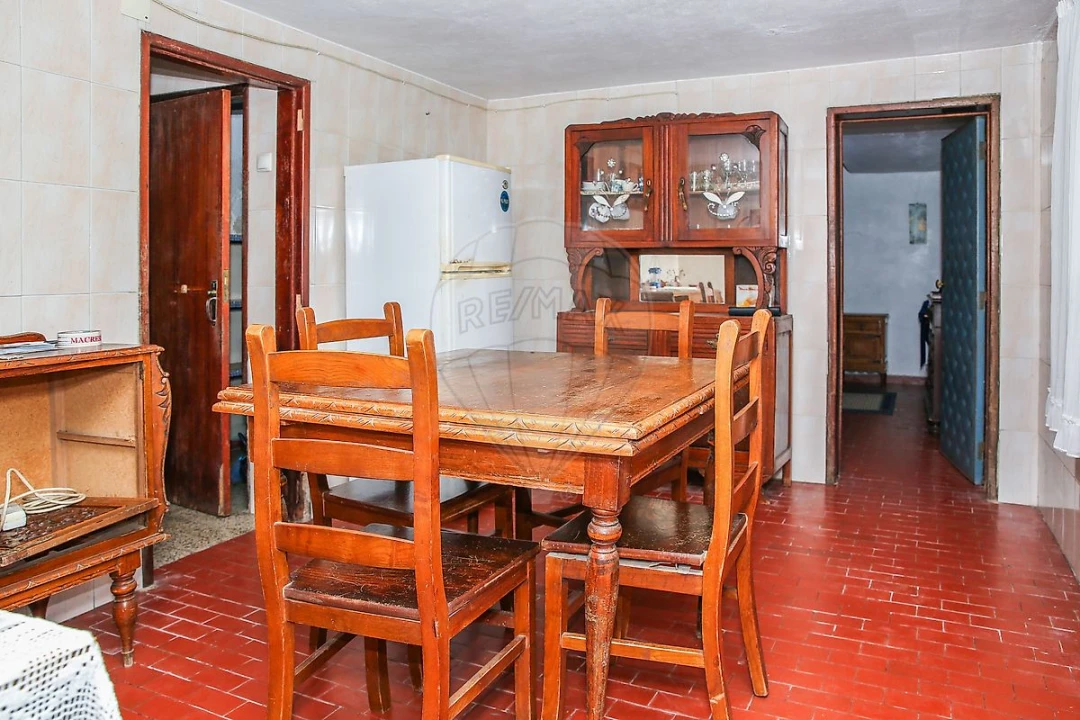 Moradia T3 para Venda em São Pedro da Cadeira Foto 4