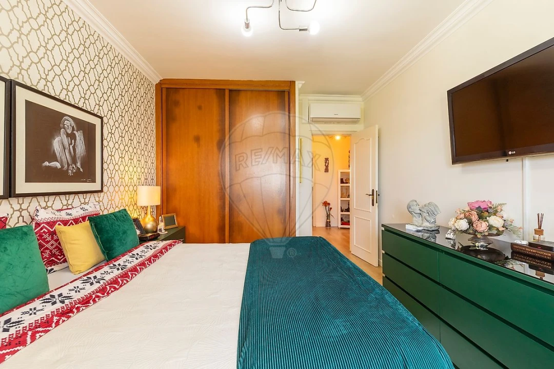 Moradia T3 para Venda em Silveira Foto 10