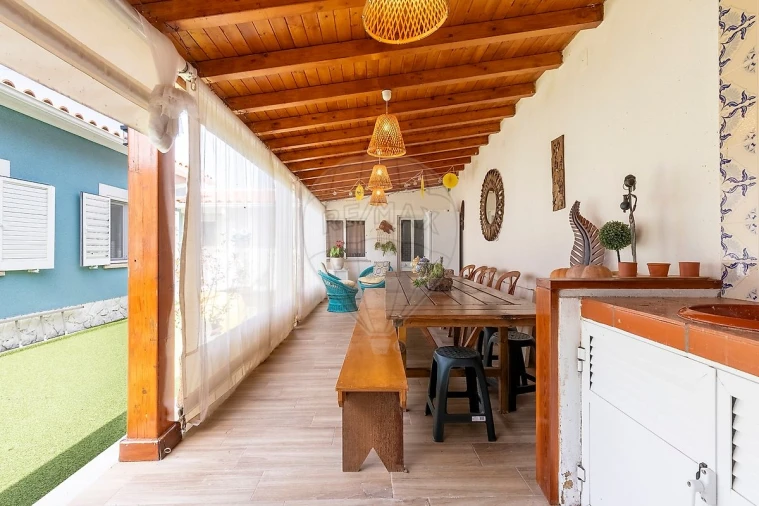 Moradia T3 para Venda em Silveira Foto 23