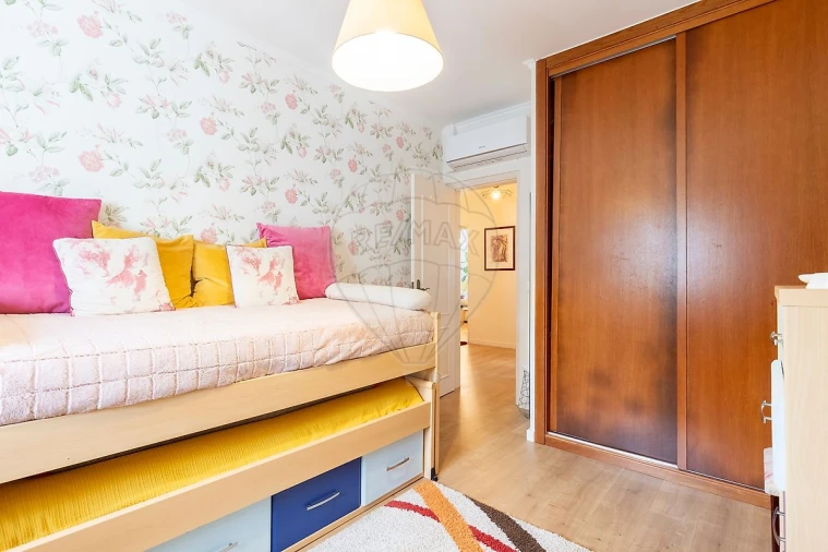 Moradia T3 para Venda em Silveira Foto 16