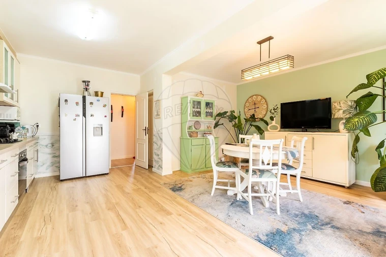 Moradia T3 para Venda em Silveira Foto 9