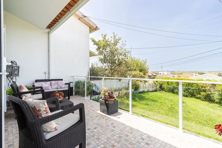 Moradia T3 para Venda em Silveira Foto 28