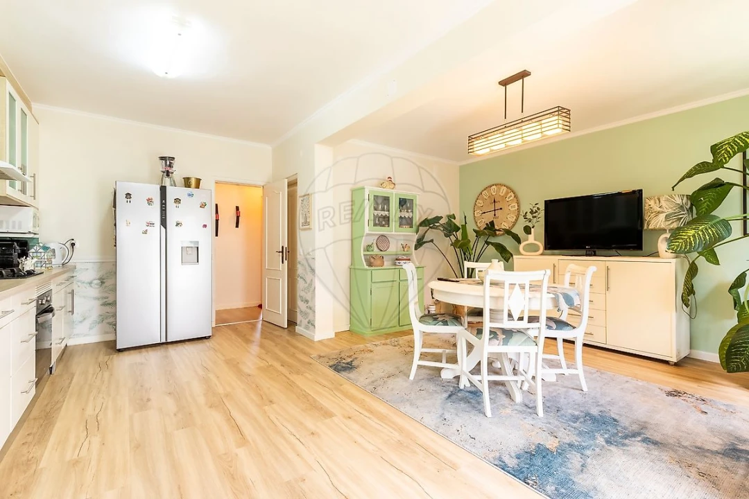 Moradia T3 para Venda em Silveira Foto 9