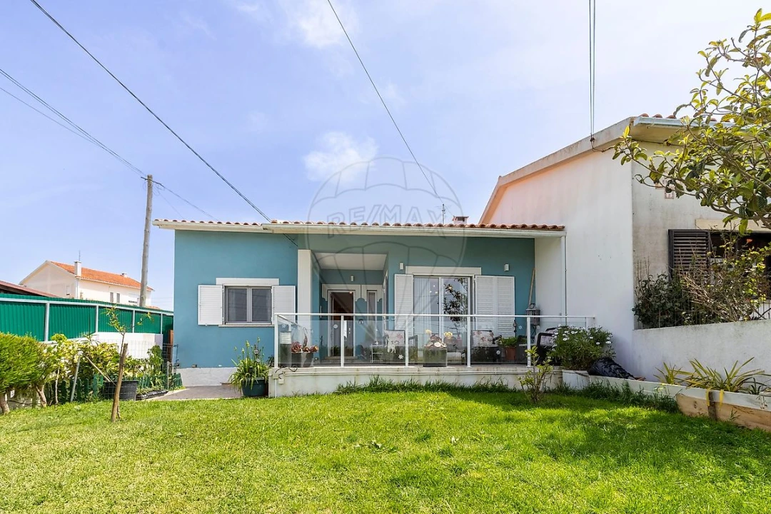 Moradia T3 para Venda em Silveira Foto 31