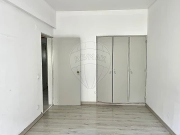 Apartamento T2 para Venda em Rio de Mouro