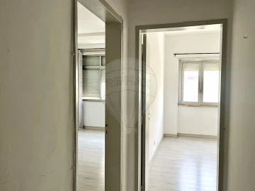 Apartamento T2 para Venda em Rio de Mouro