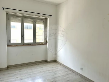 Apartamento T2 para Venda em Rio de Mouro