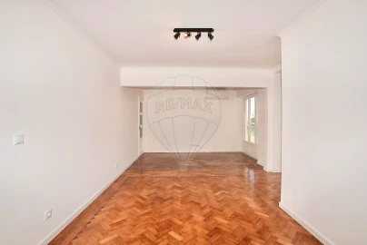 Apartamento T3 para Venda em Avenidas Novas