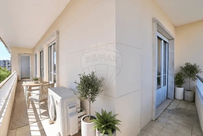 Apartamento T3 para Venda em Avenidas Novas